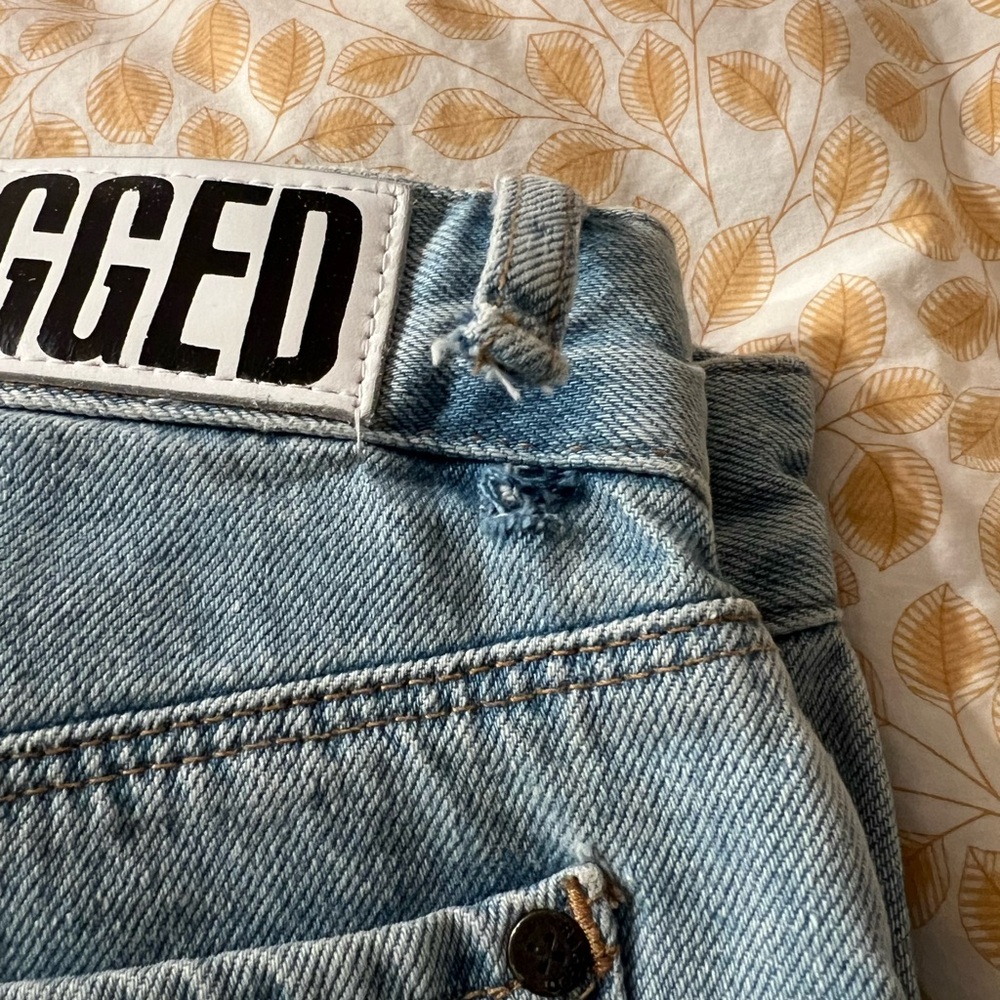 The Ragged Priest - Size 26 - Picture 9 of 10